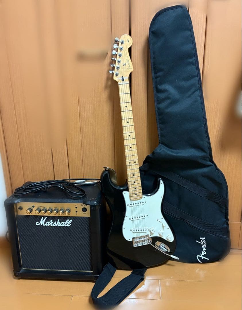 Fender Stratocaster ブラック ギターセット