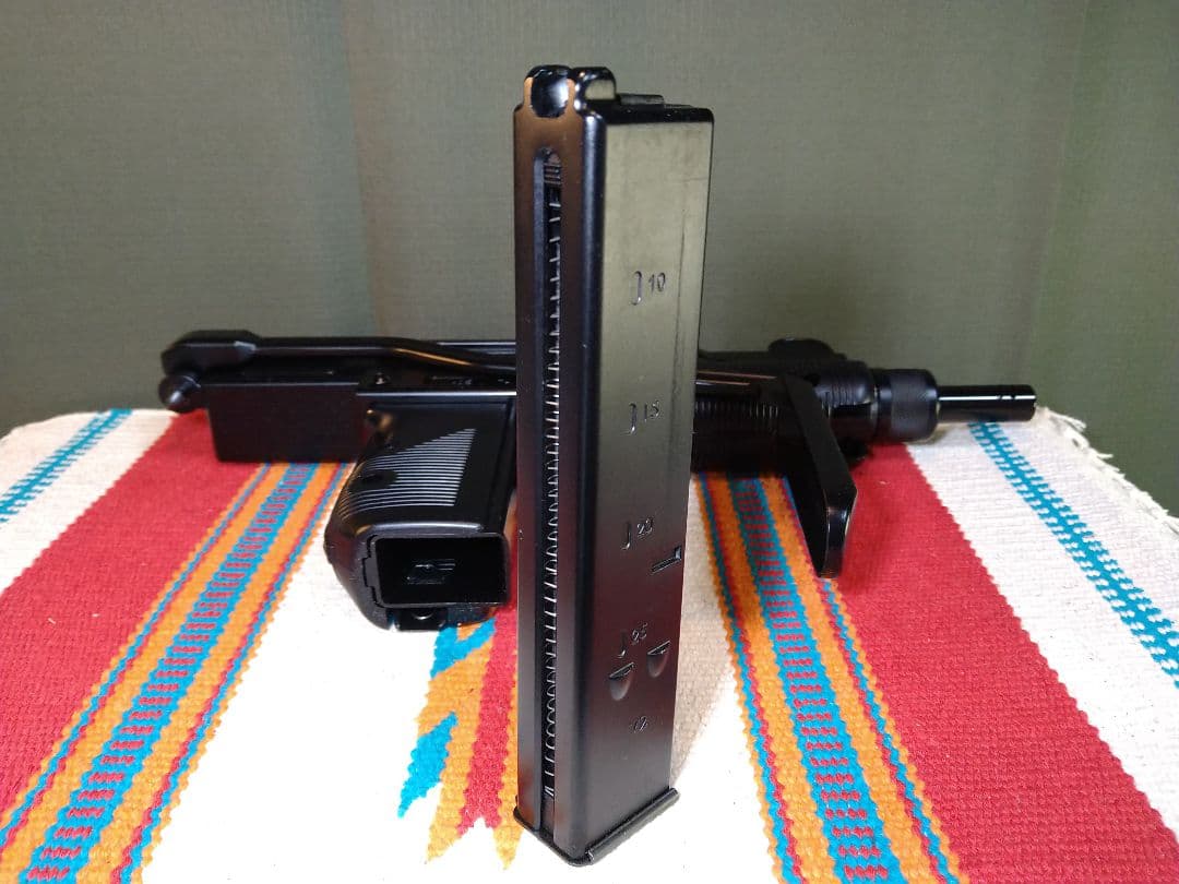 激レア美品！ウエスタンアームズ同等/KWC　ミニウージー　CO2ガスブロ！