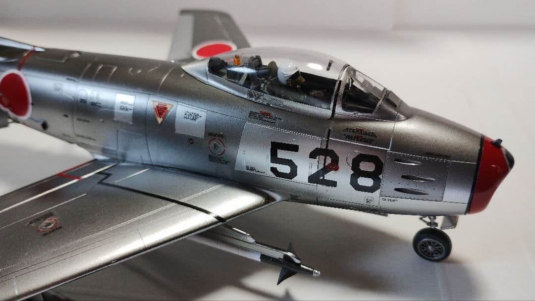 プラモデル完成機　1/48　航空自衛隊 F-86F-40 セイバー
