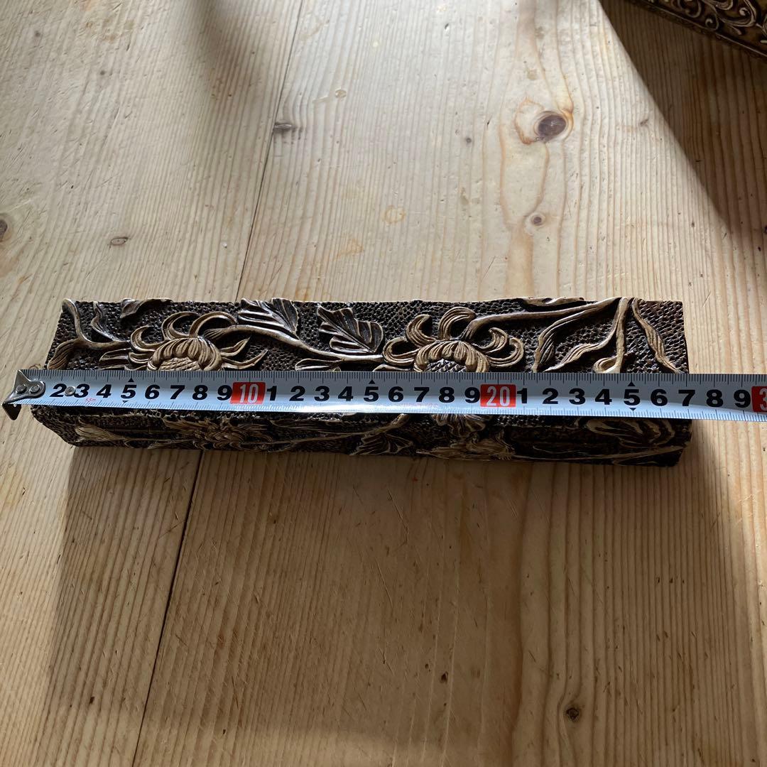 アンティーク手彫り　石の箱　宝石箱