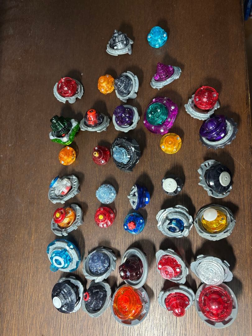 ベイブレードバーストセット　まとめ売り　レア複数　90個以上　beyblade