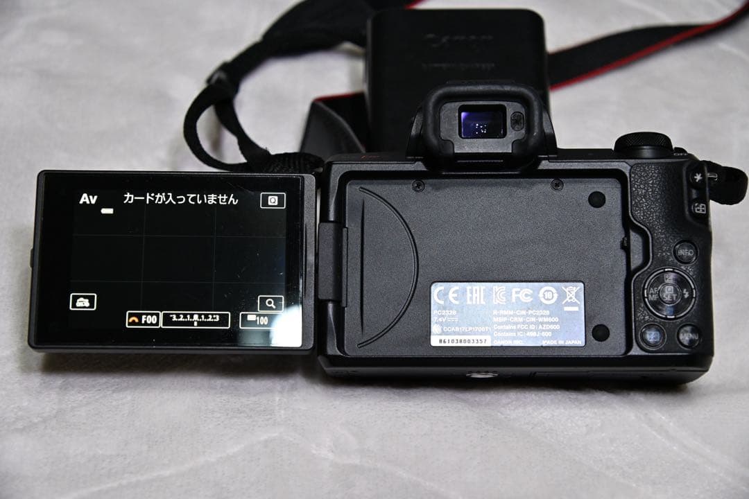 Canon EOS kissM ミラーレスカメラ ダブルズームキット