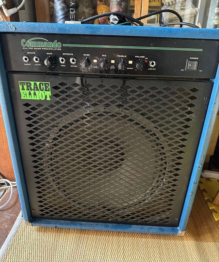 Trace Elliot Commando ベース用アンプ　100w