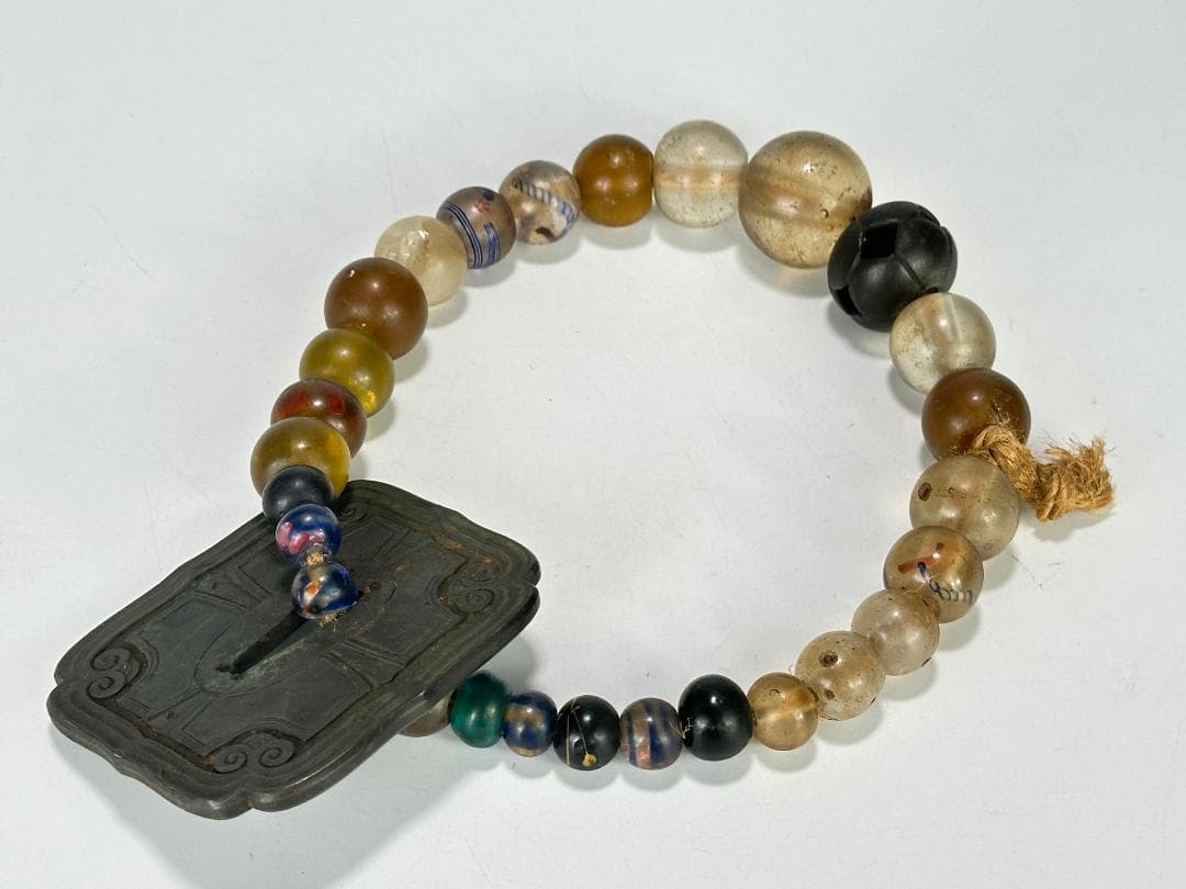 北海道アイヌ民族　アイヌ玉　首飾りタマサキ