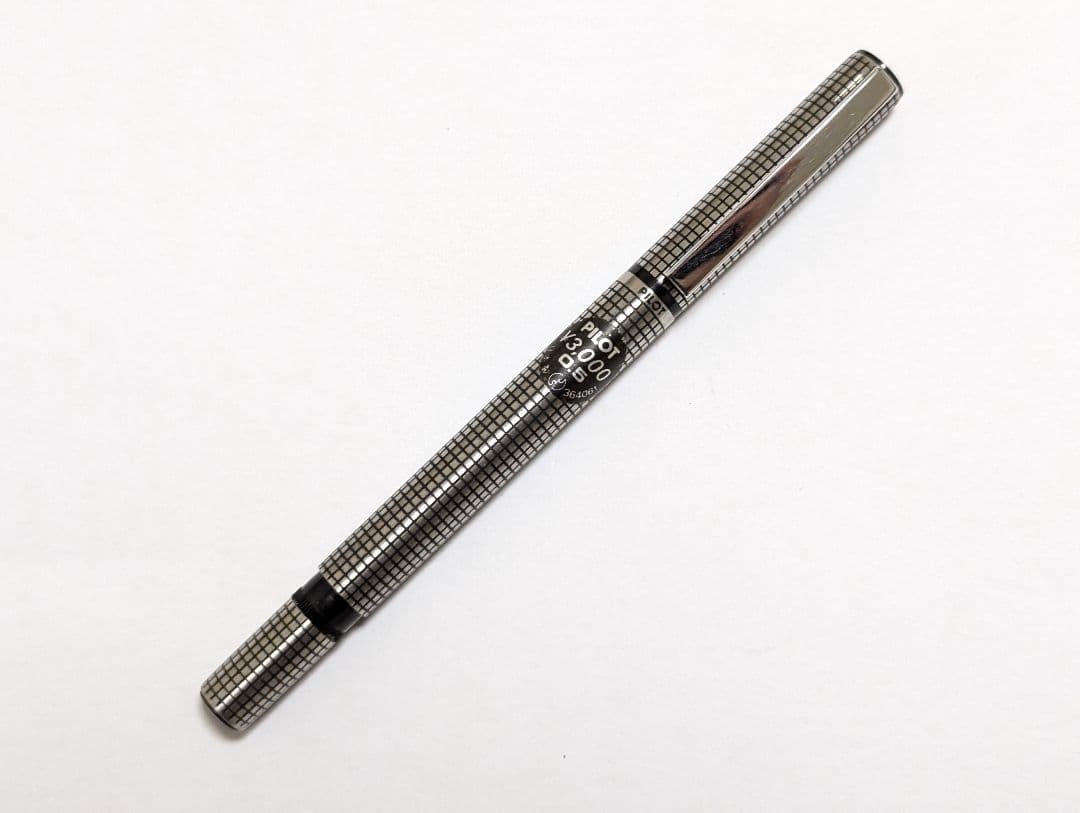 Pilot　キャップ式シャープペンシル　0.5mm　格子柄