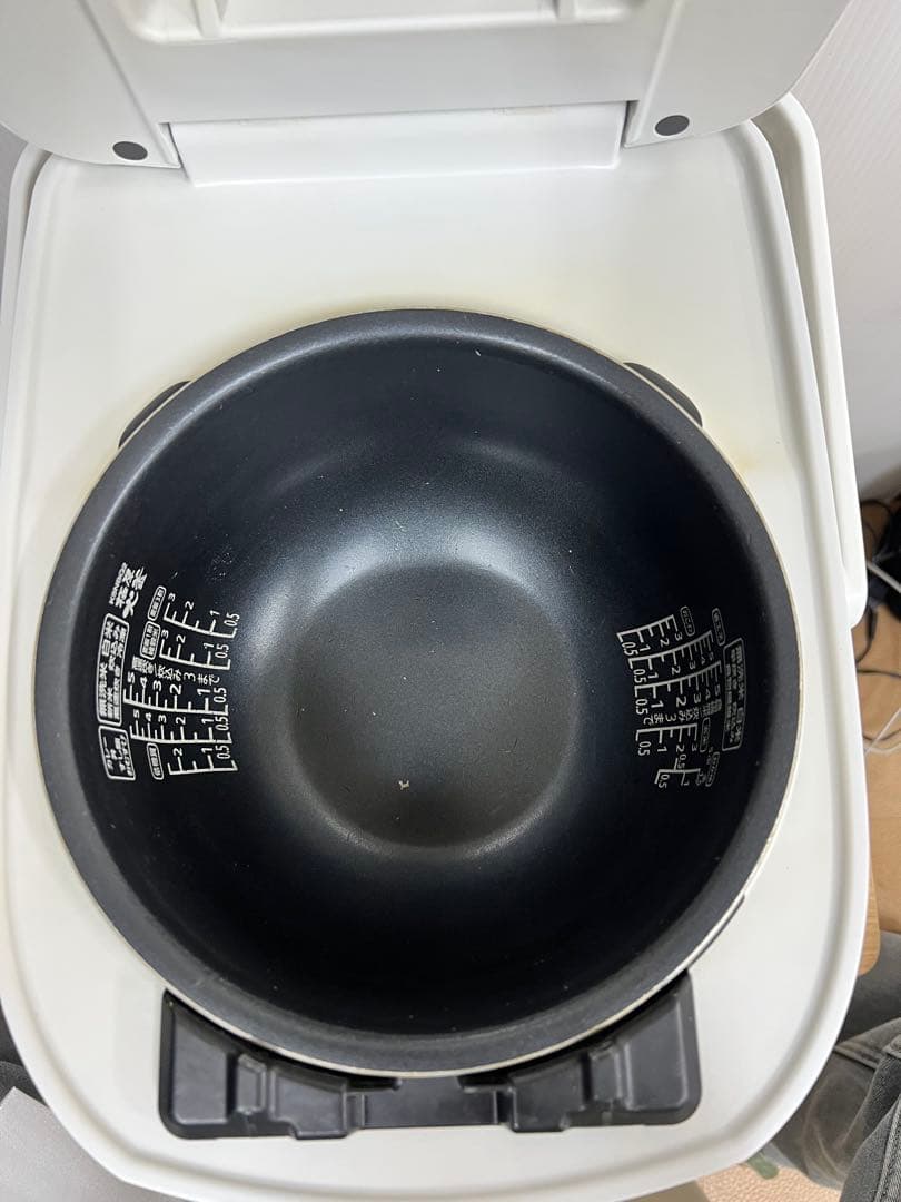 IRIS OHYAMA 圧力IHジャー炊飯器 RC-PD50-W（2021年製）