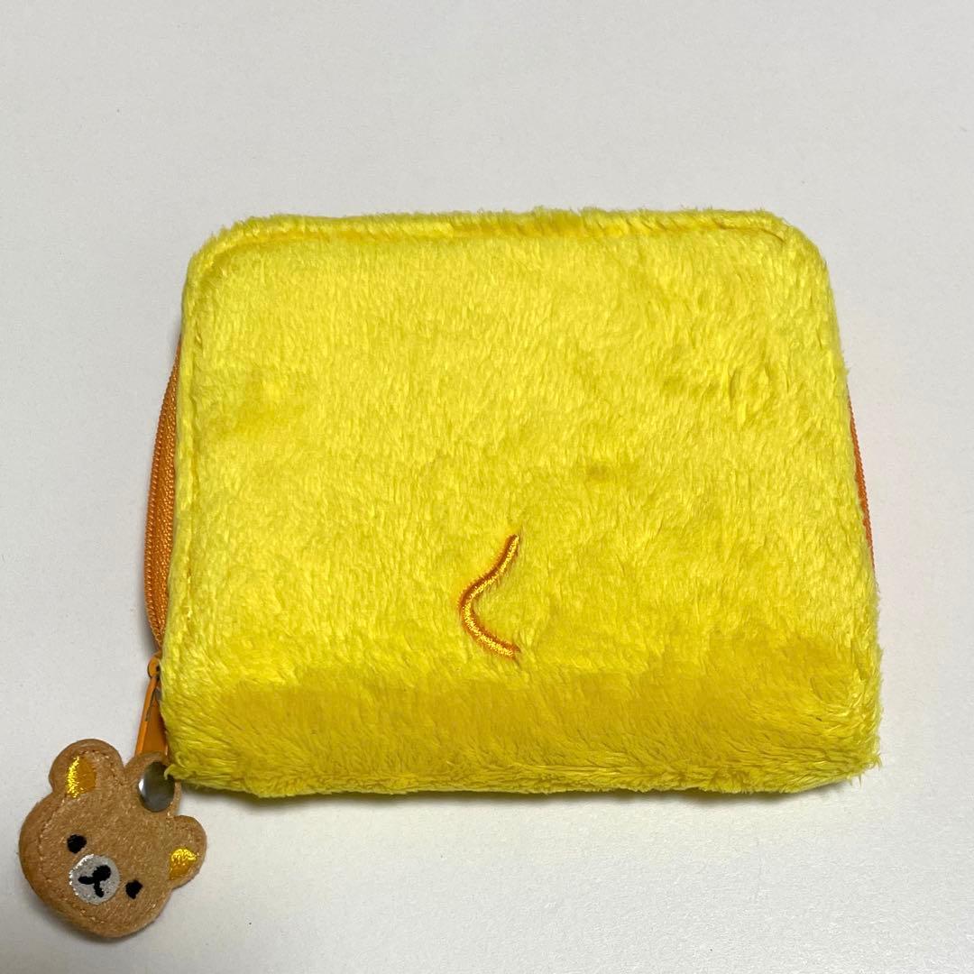 アヒルデザインのふわふわ財布　リラックマ