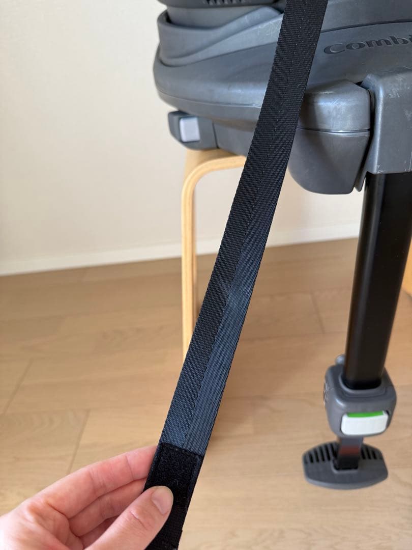 Combi チャイルドシート THE S Air ISO EG ZB-690