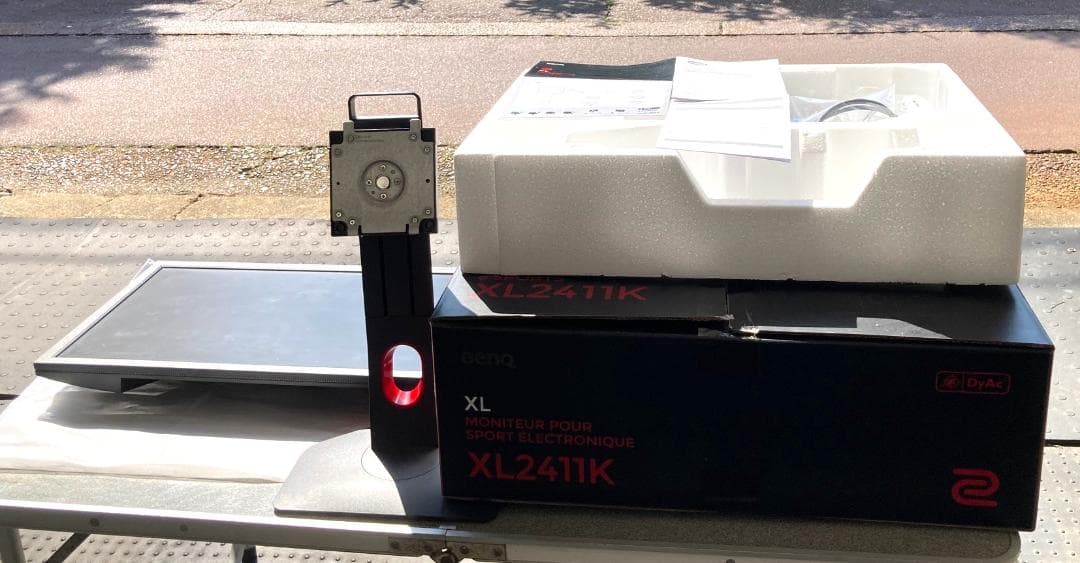 BenQ Zowie 24インチゲーミングモニター XL2411K