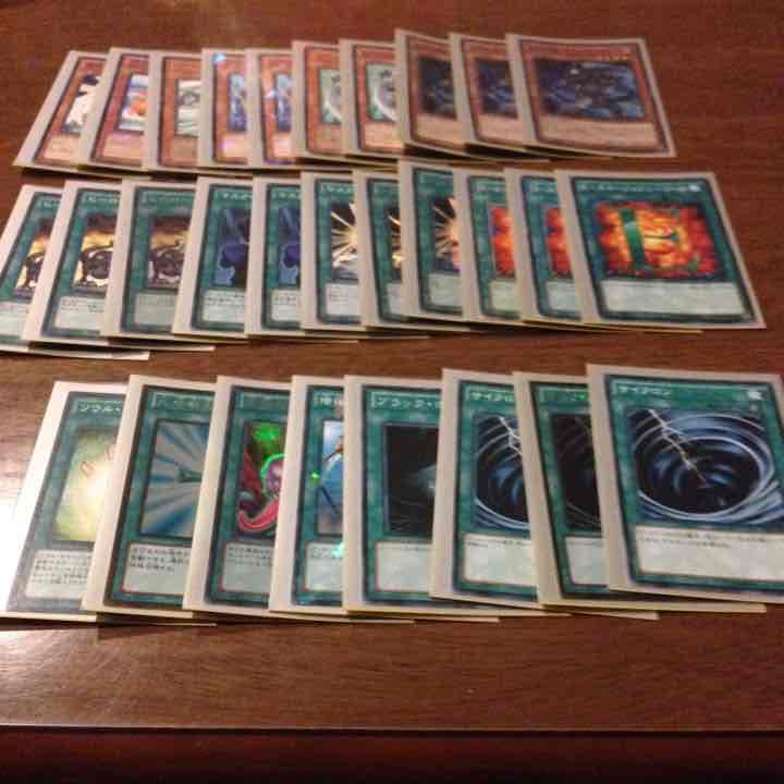 遊戯王  ヒーローデッキ