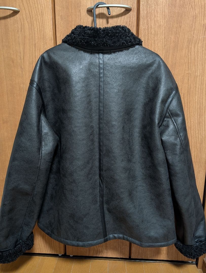 ZARA フェイクレザージャケット