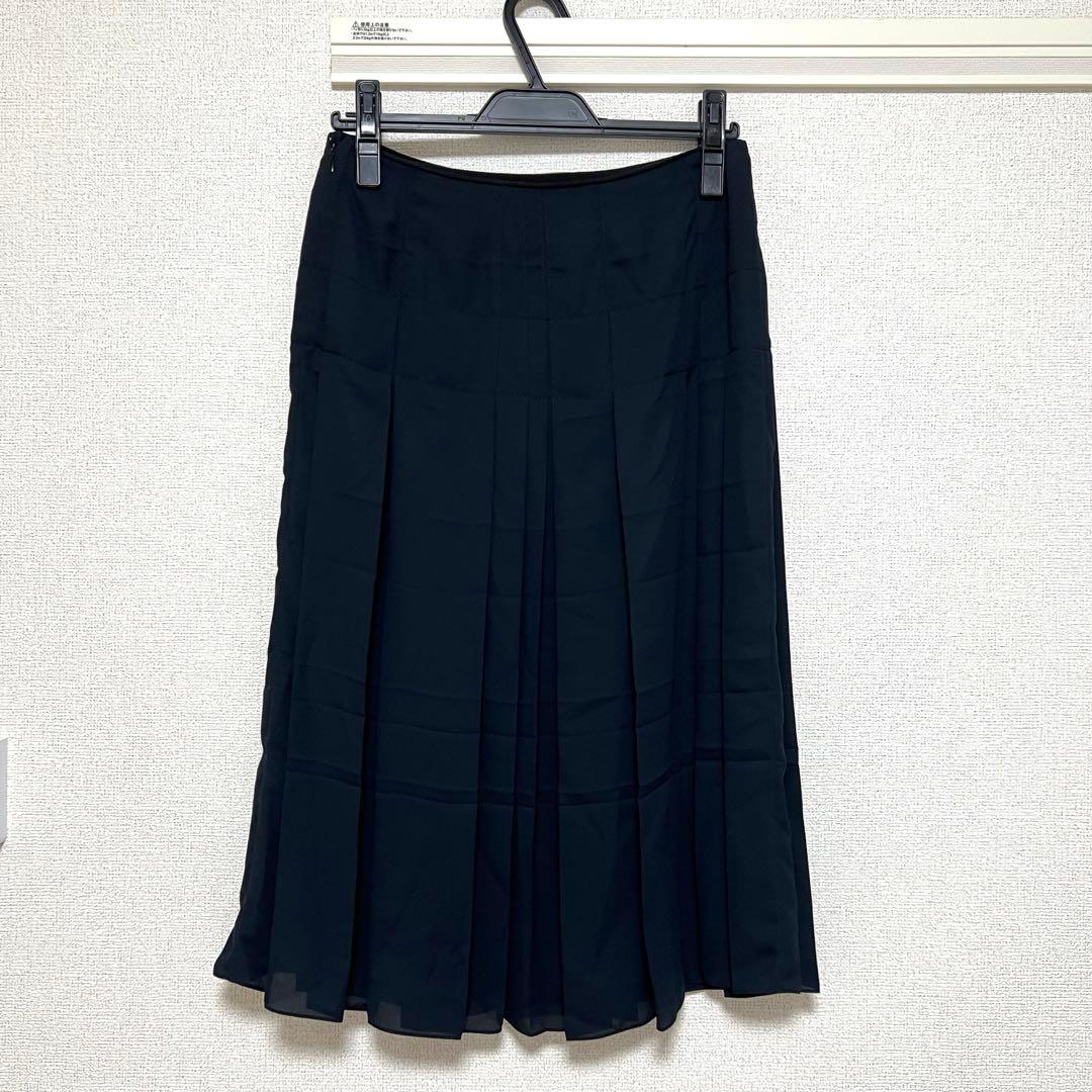 ☆エルメス HERMES スカート 膝丈 ネイビー プリーツ