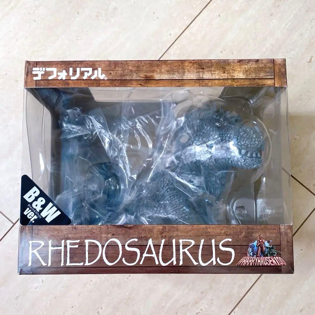 デフォリアル 少年リック X-PLUS リドサウルス B&W ver.