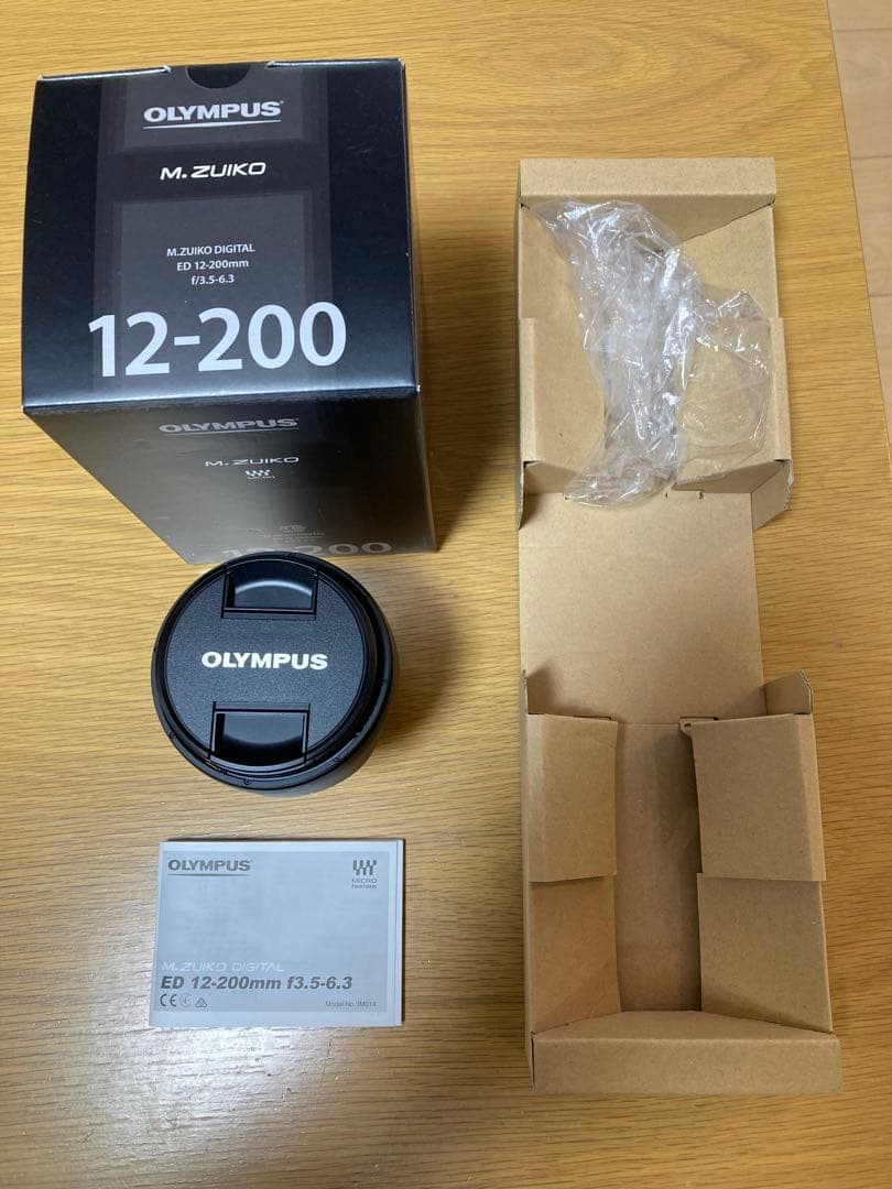 中古品　M.ZUIKO DIGITAL ED 12-200mm F3.5-6.3