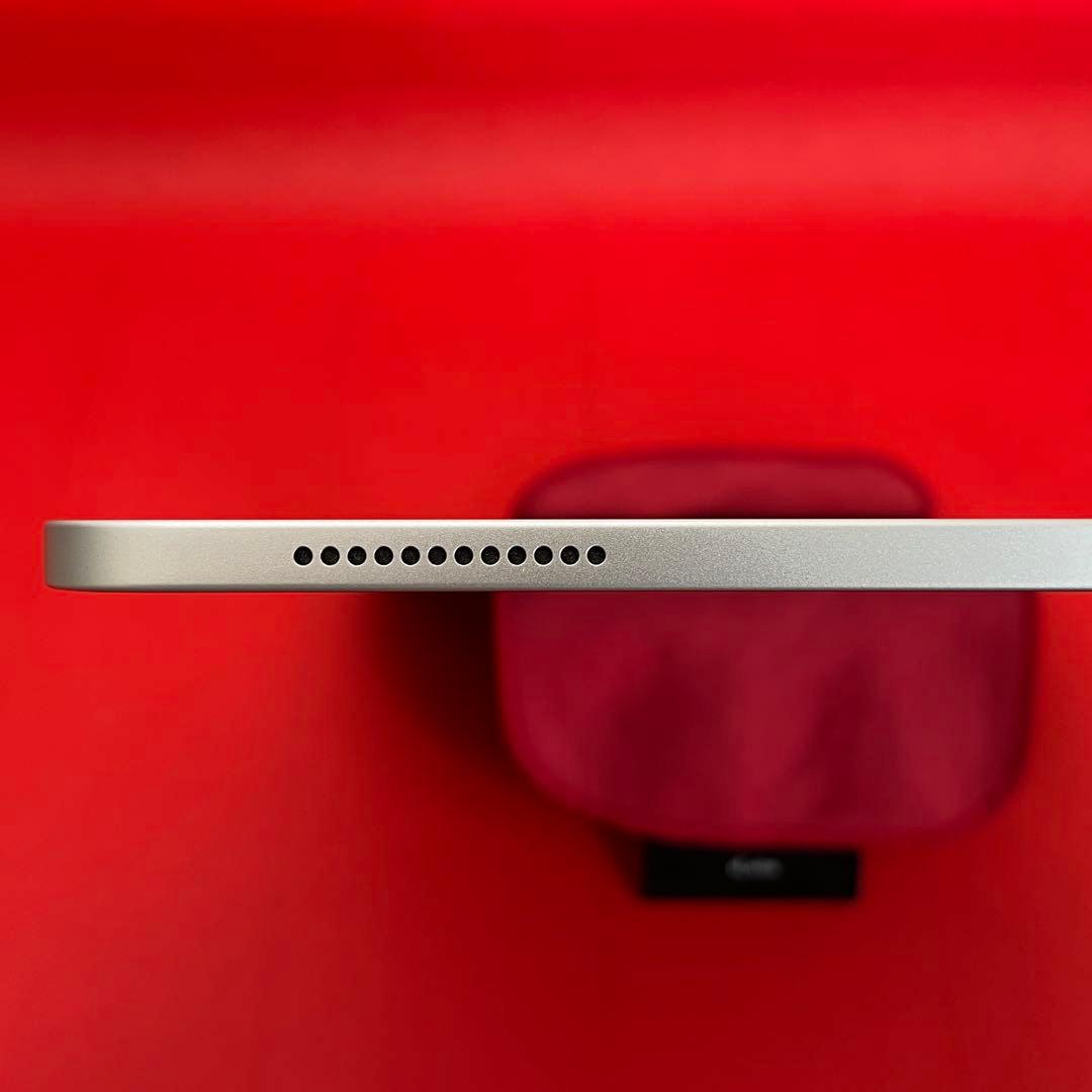 【極美品】iPad A16 256GB　シルバー　11インチ　Wi-Fiモデル