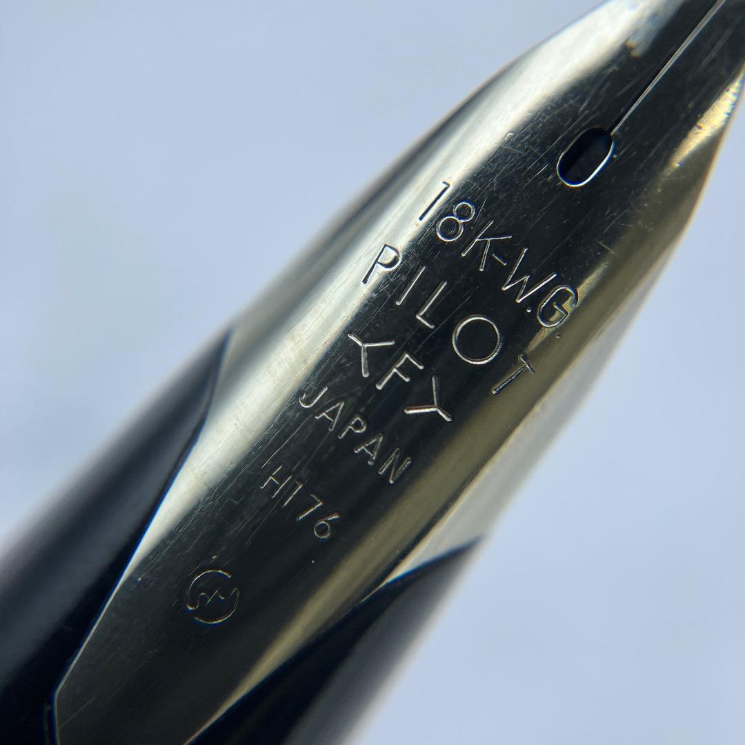 希少品 PILOT パイロット カスタムストライプ 万年筆 ペン先F