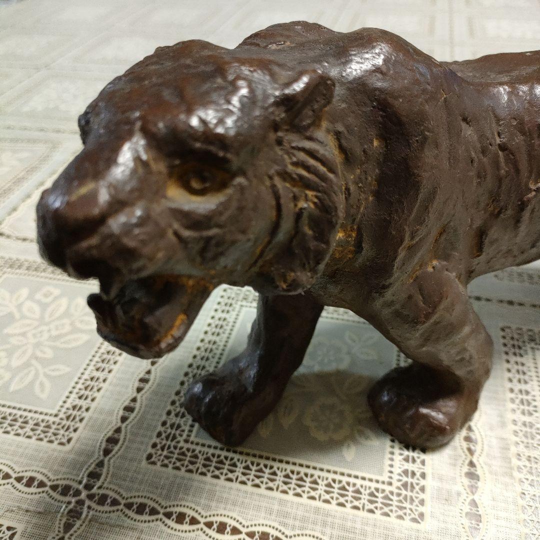 ブロンズ製『虎』作家刻印入