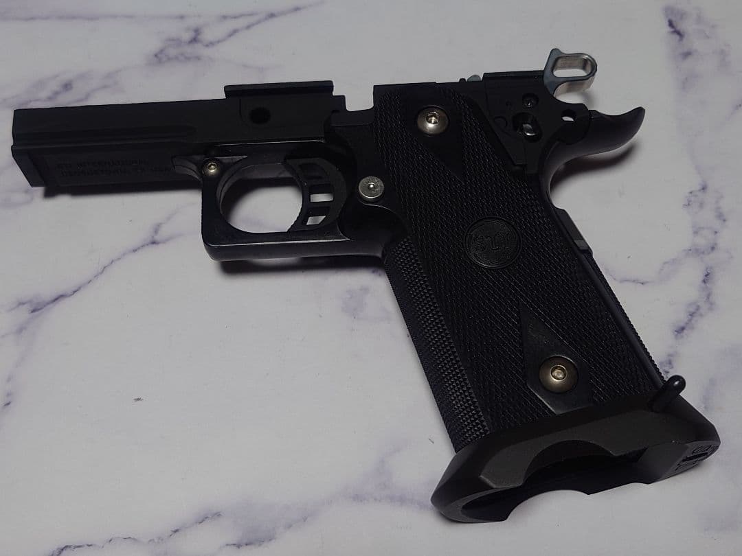 STI 2011 ミドルフレーム + グリップ 東京マルイ ハイキャパ 用