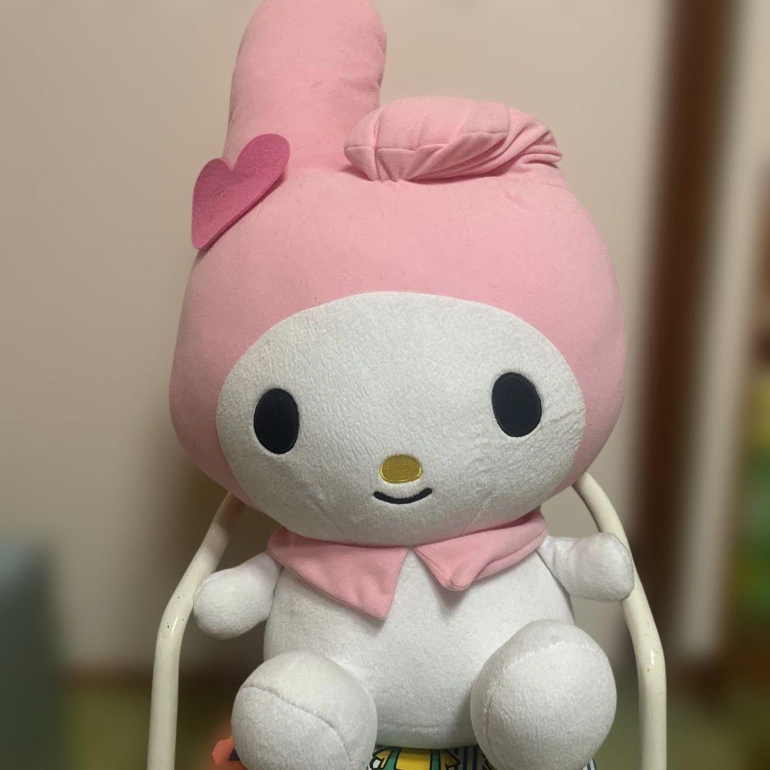 マイメロ　特大ぬいぐるみ