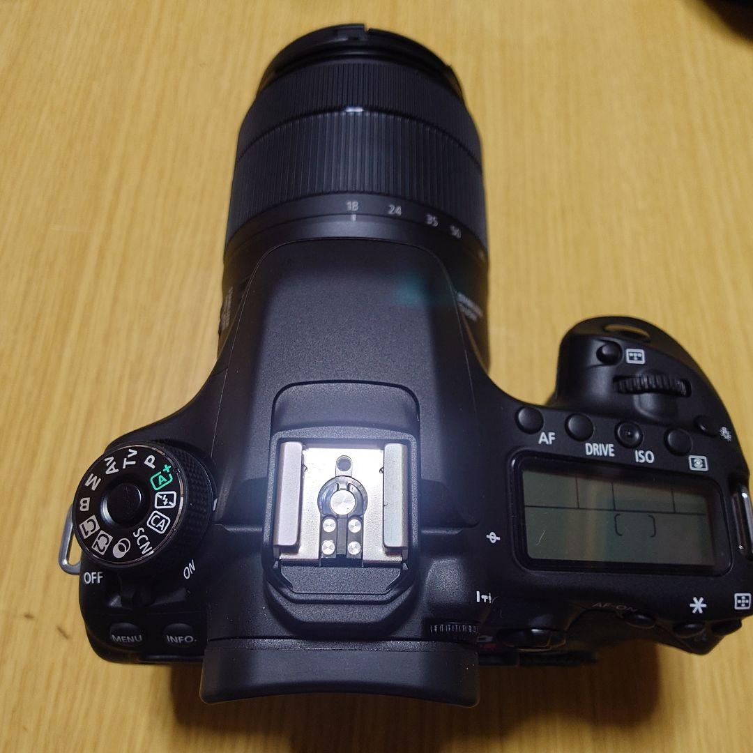 Canon EOS 80D デジタル一眼レフカメラ