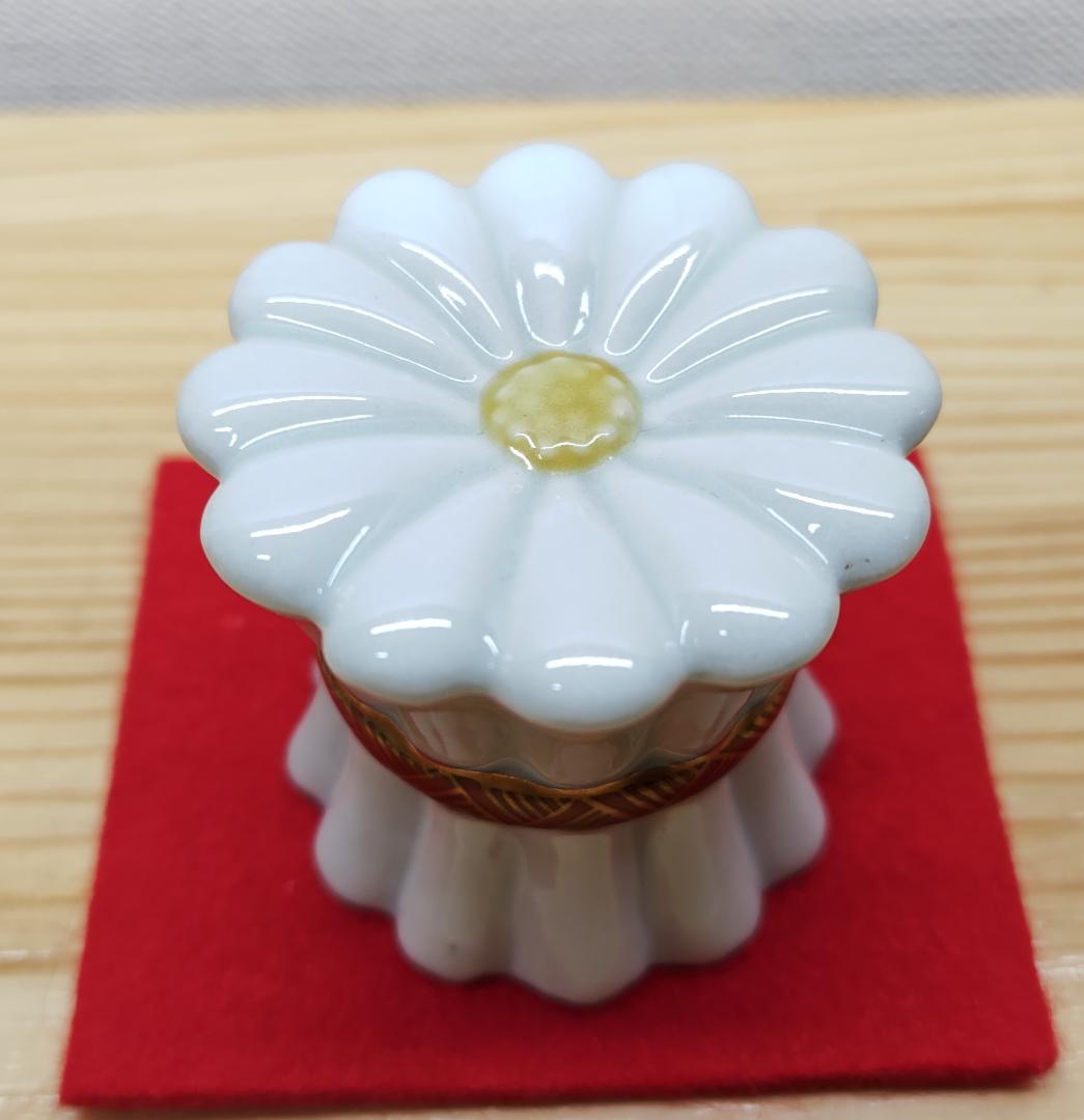 送料込【逢絢亭】茶道具 蓋置 九谷焼 菊の形 矢口永寿 共箱入り