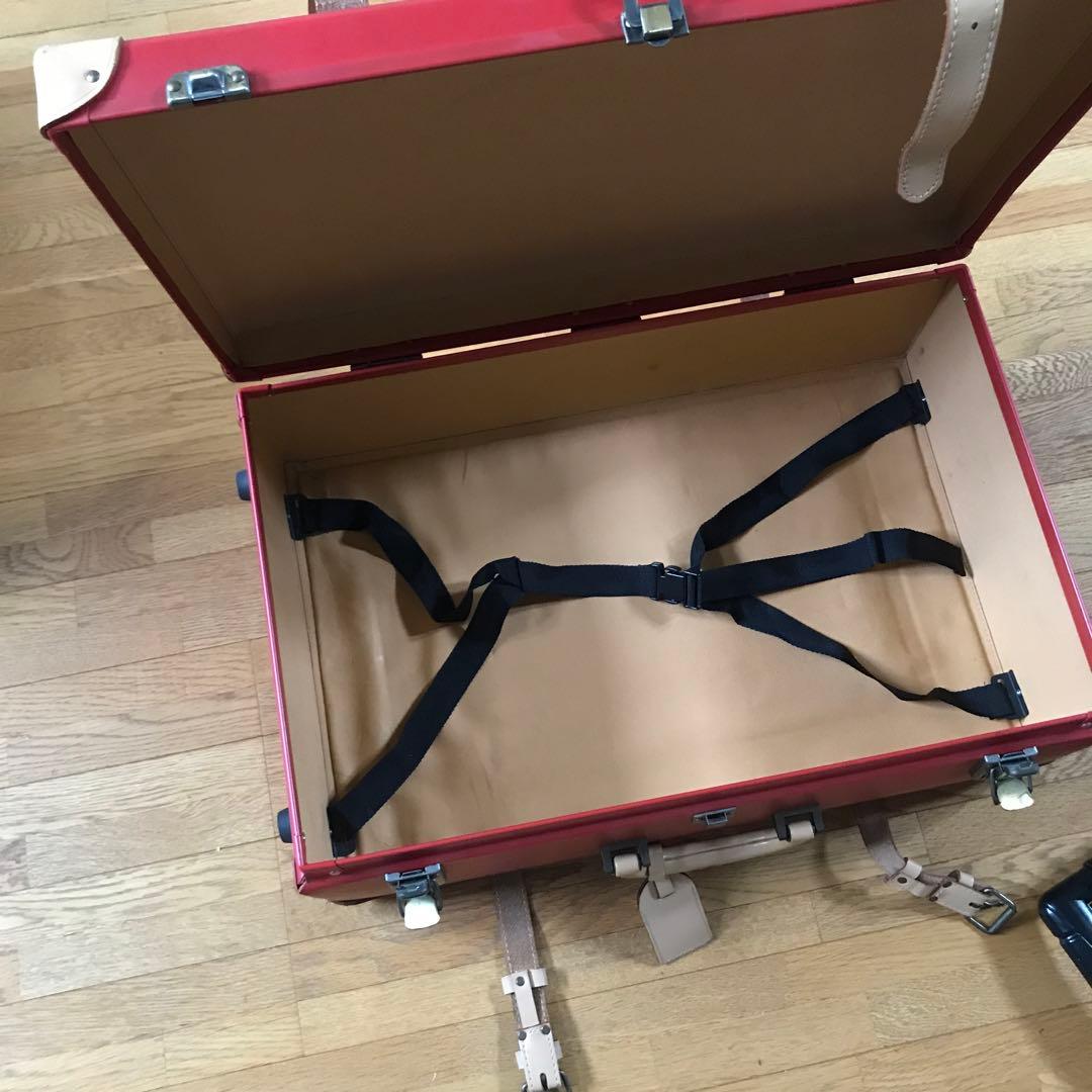 旅行トランク　旅行鞄　トランク　キャスター付き　レッド赤　中古