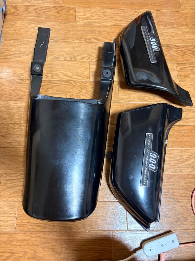 KZ900 外装　タンク　カウル