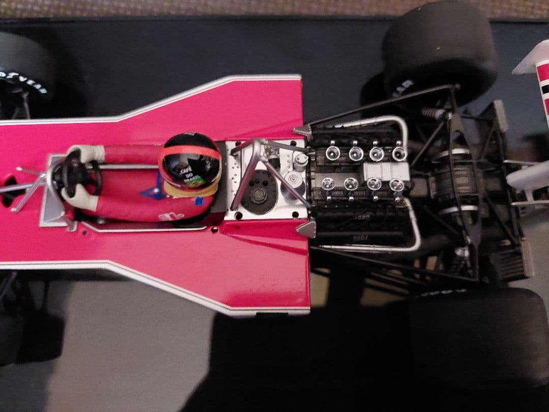 PMA 1/18 ＃５ マクラーレン M23 E.フィツバルディ　マルボロ仕様