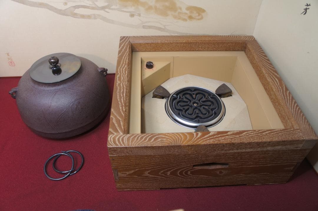 専用☆美品 女桑置炉 国宝 経典 繰口釜 600W(可変) 電熱器 送料込み