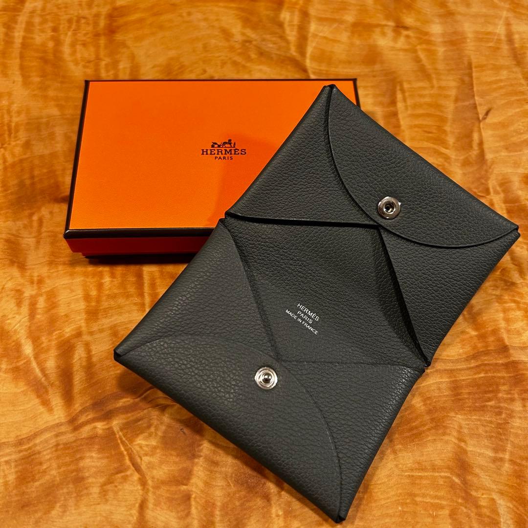 れいな　HERMES カルヴィ カードケース