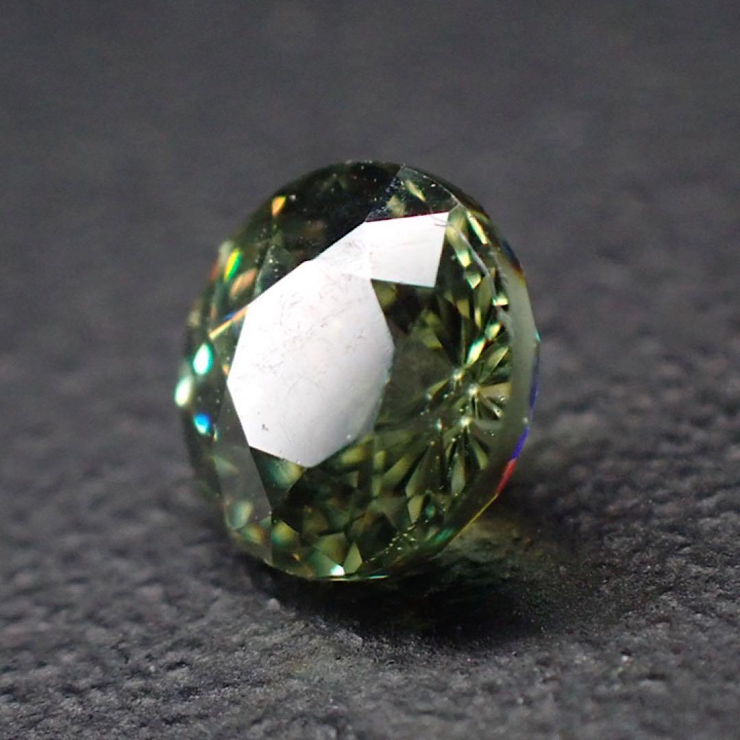 【マダガスカル/アンバンジャ産】デマントイドガーネット