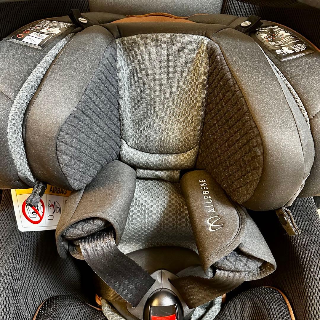 AILEBEBE KURUTTO R エールべべ　クルットR チャイルドシート