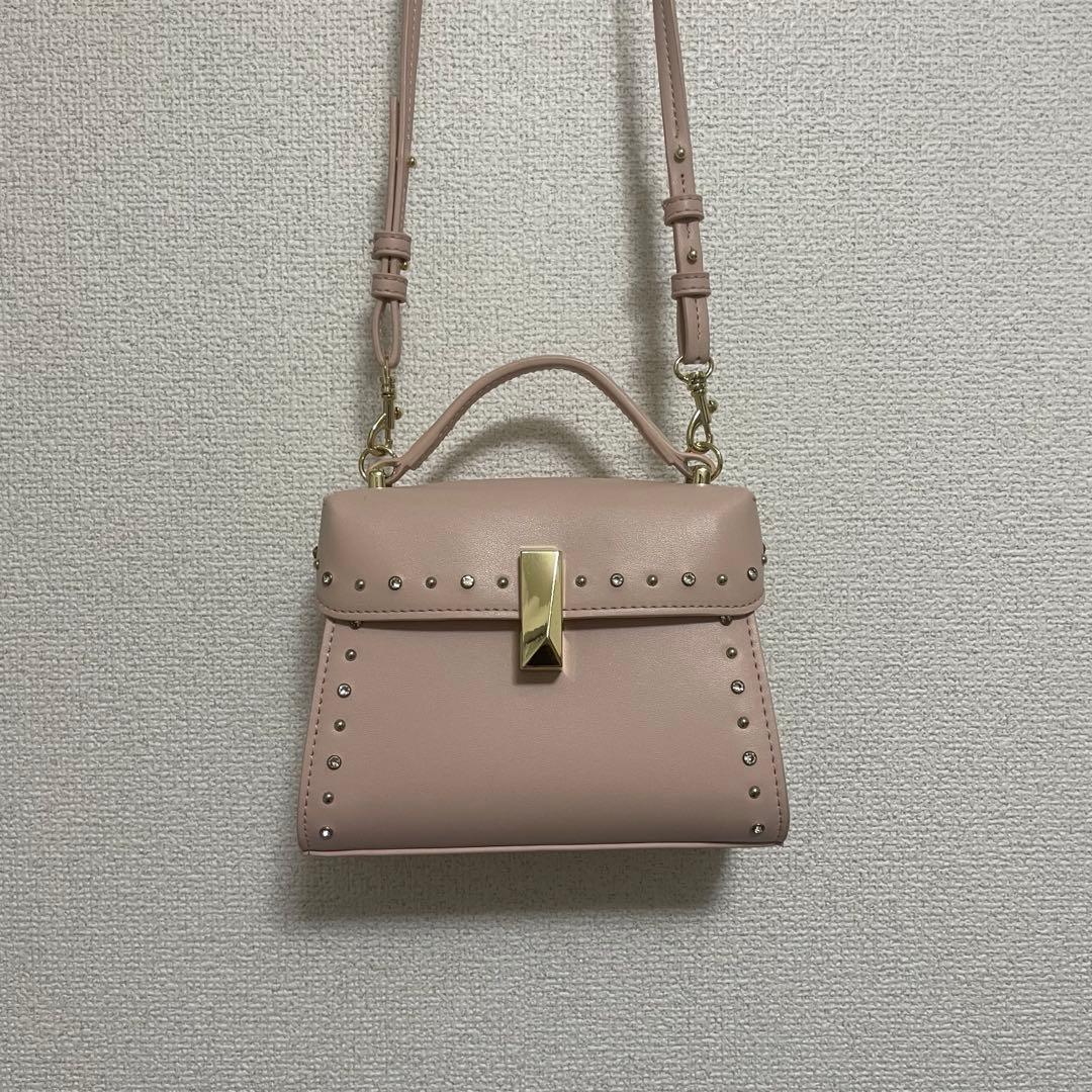 【リュタン】ビジュースタッズポシェット　ピンク