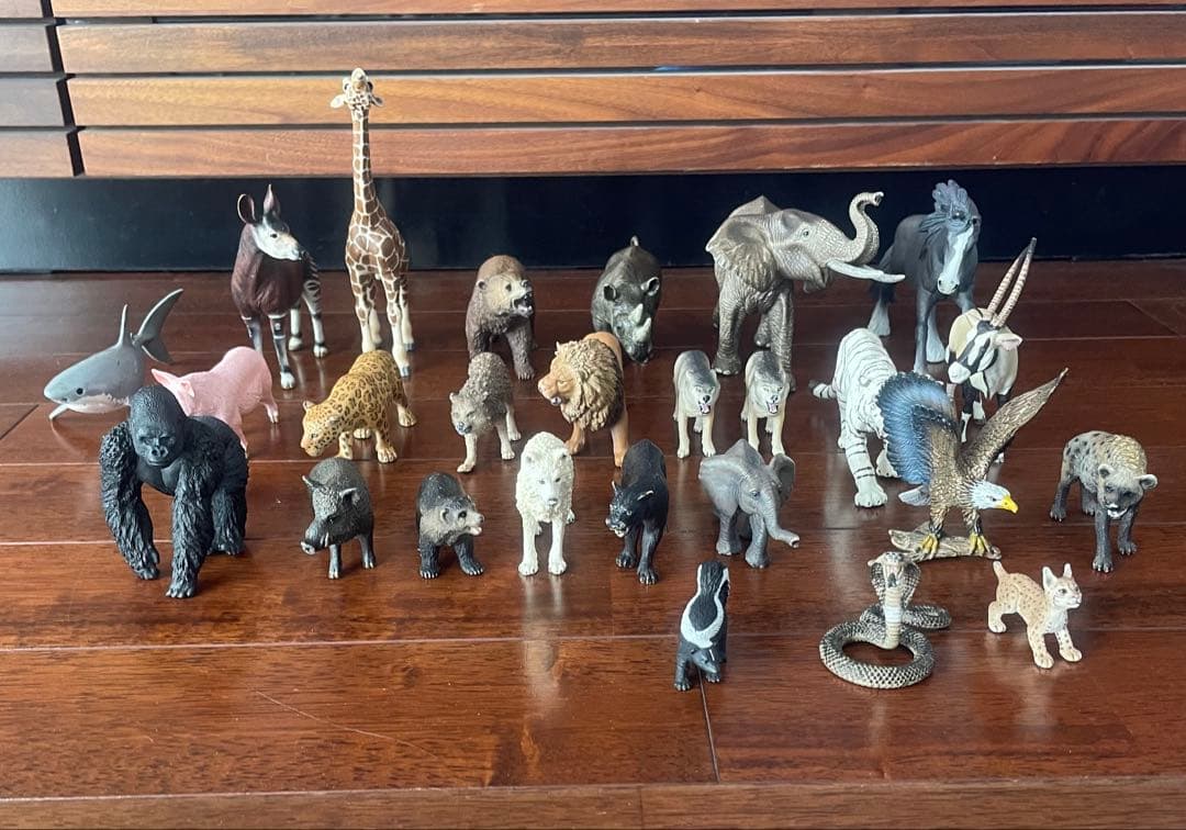 シュライヒ　Schleich 恐竜、動物、怪獣まとめ売り！！33体　最終値下げ！