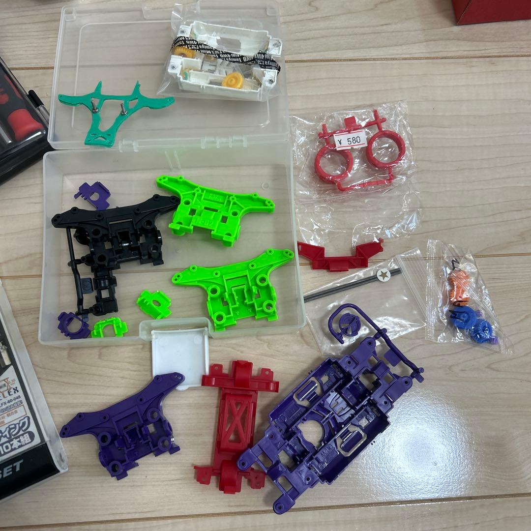 さ*♪様 ミニ四駆　引退　キャリーピット　新品キット　パーツ