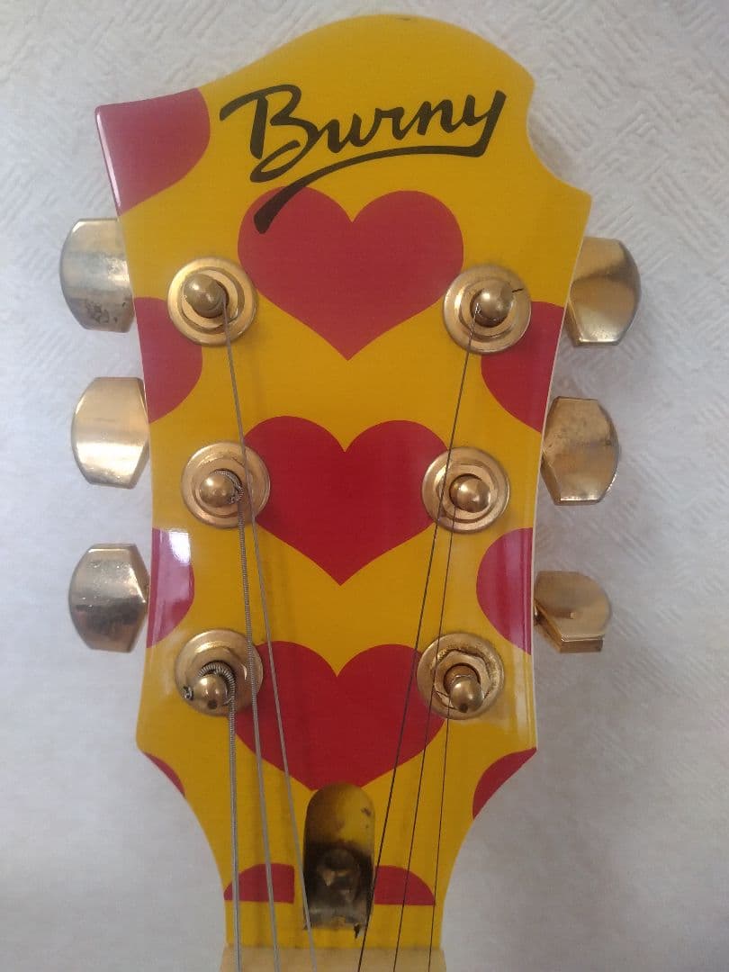 Burnyイエローハート　hideモデル