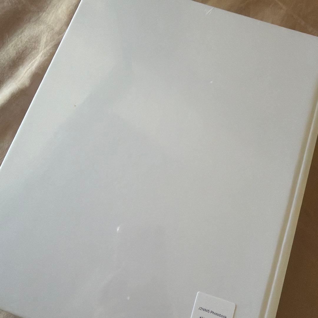 JENNIE J2NNI5 写真展 ジェニ 写真集 フォトブック しおり付き