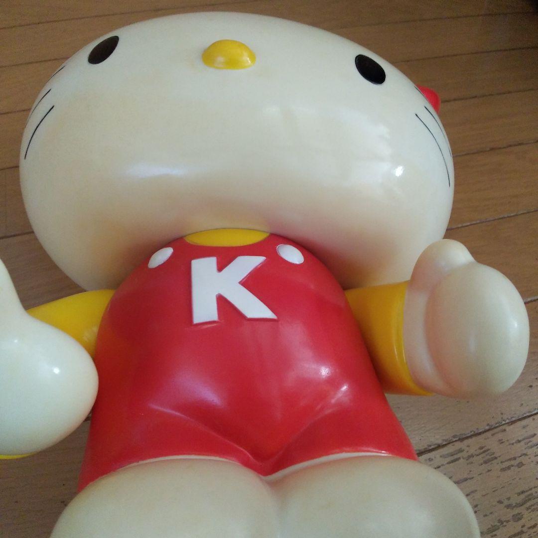 ハローキティ 貯金箱 　赤/黄色　ソフビ　レトロ　特大サイズ　1976