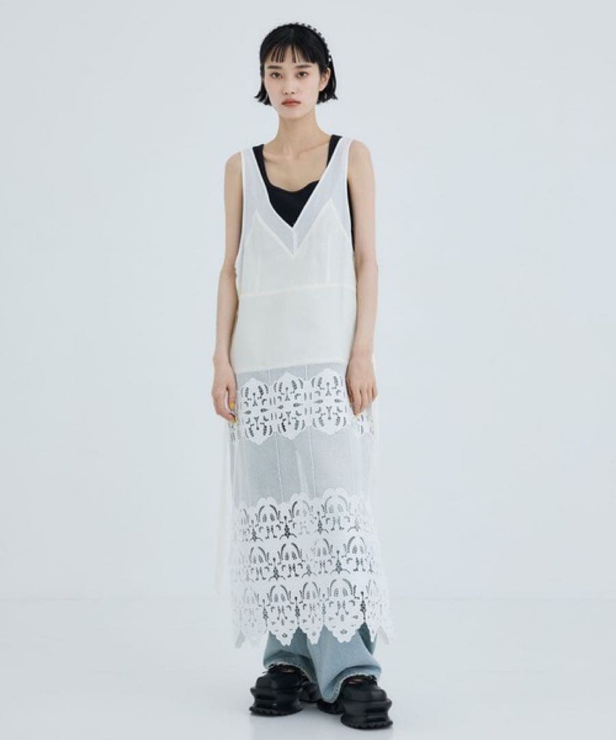 【未使用】toga トーガ カチューシャ コンチョモチーフ ヘアバンド