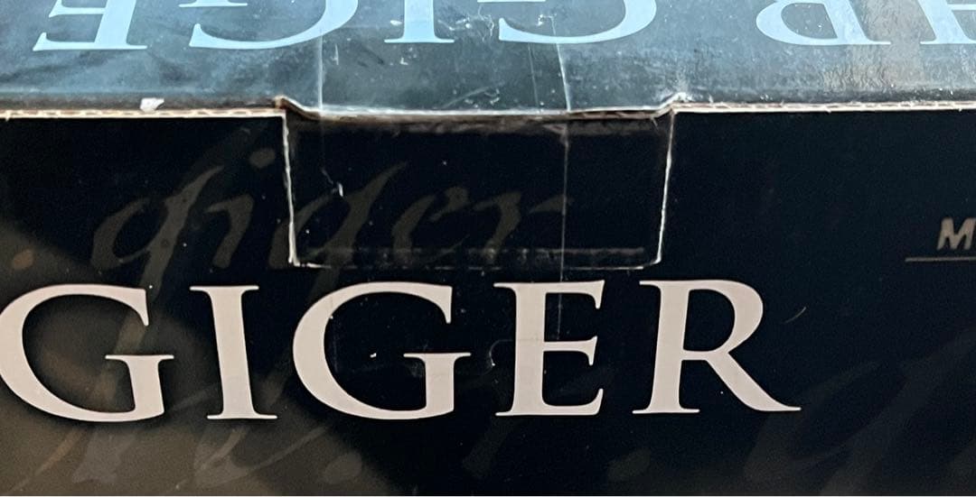 【廃盤】HR GIGER LiⅡ マクファーレントイズ　ギーガー　エイリアン