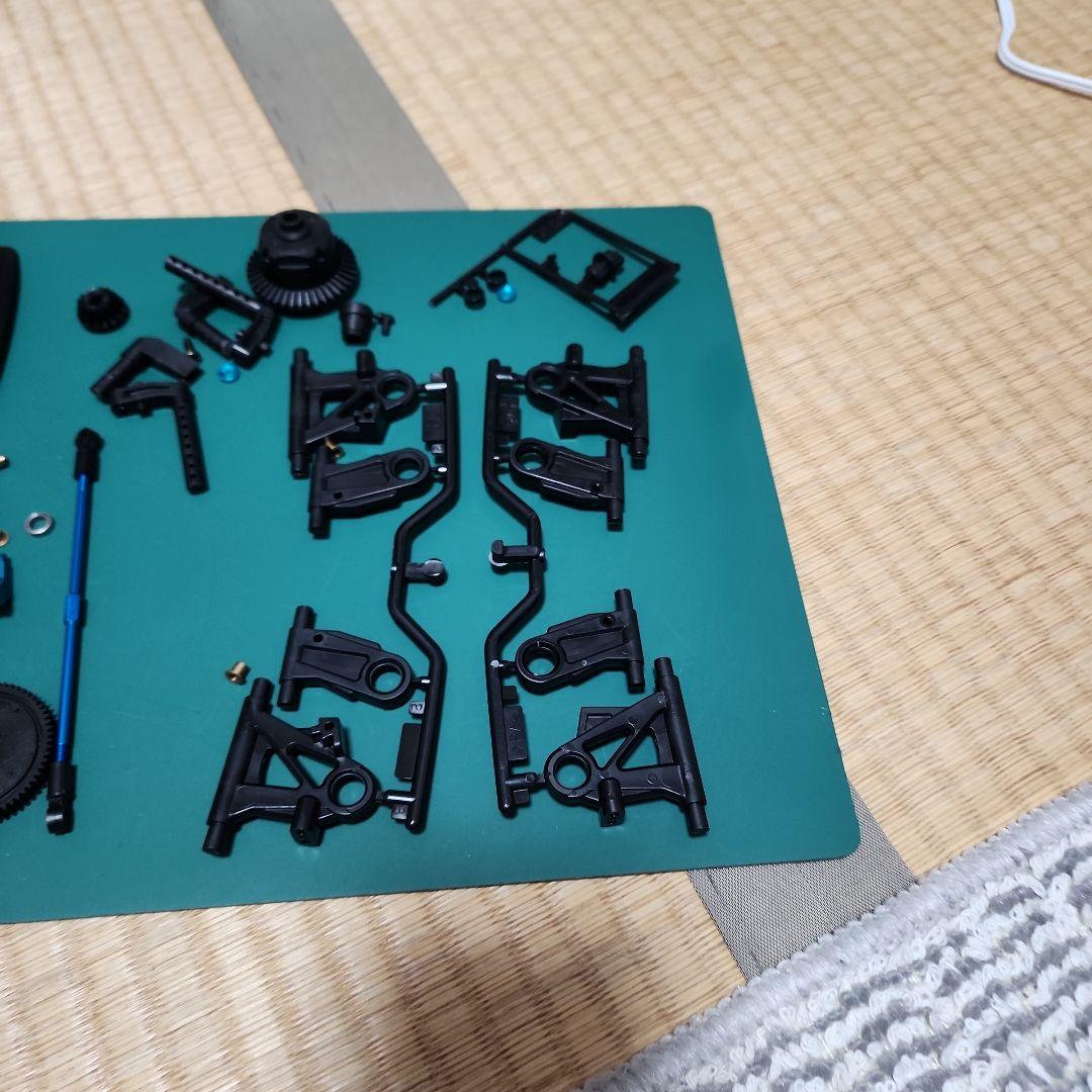 訳アリ(S寸専用)　タミヤMB01　イーグルパーツ多数 のメカ付き
