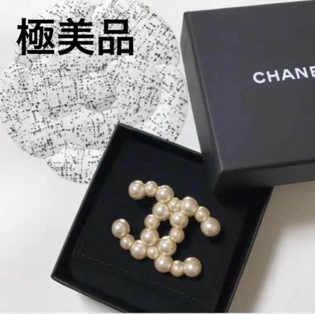 CHANEL シャネル　ブローチ　美品　パール
