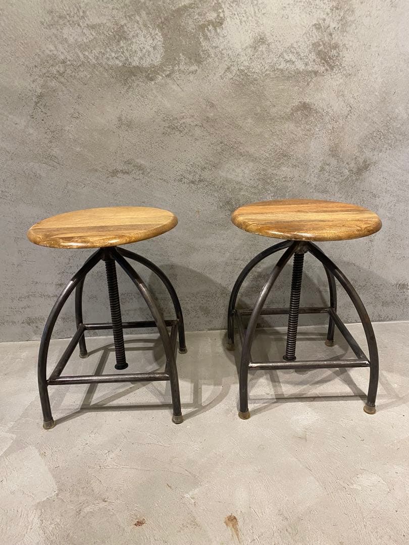 スツール 2脚セット　カウンターチェア　北欧インダストリアルデザイン