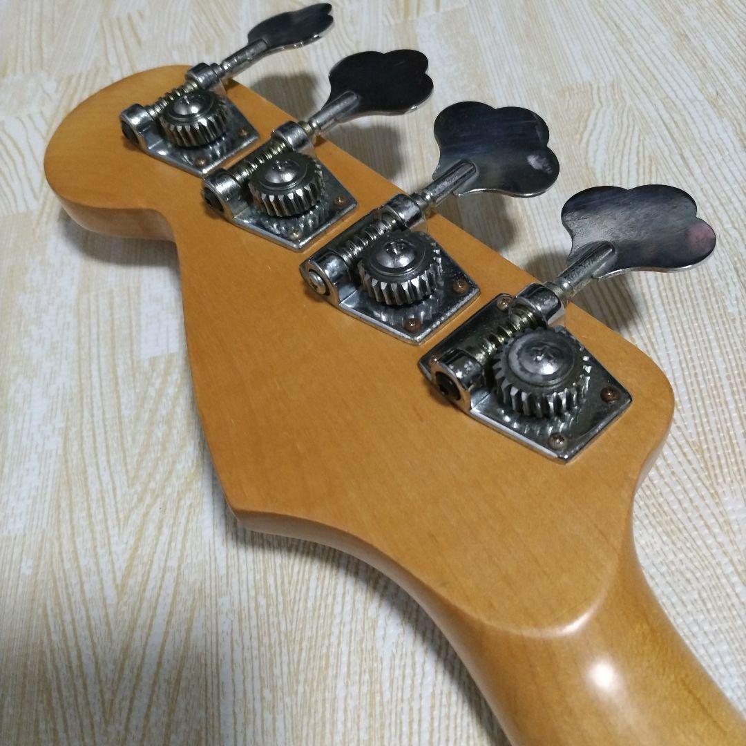 プレッションスタイル　サンバースト 4弦エレキベース