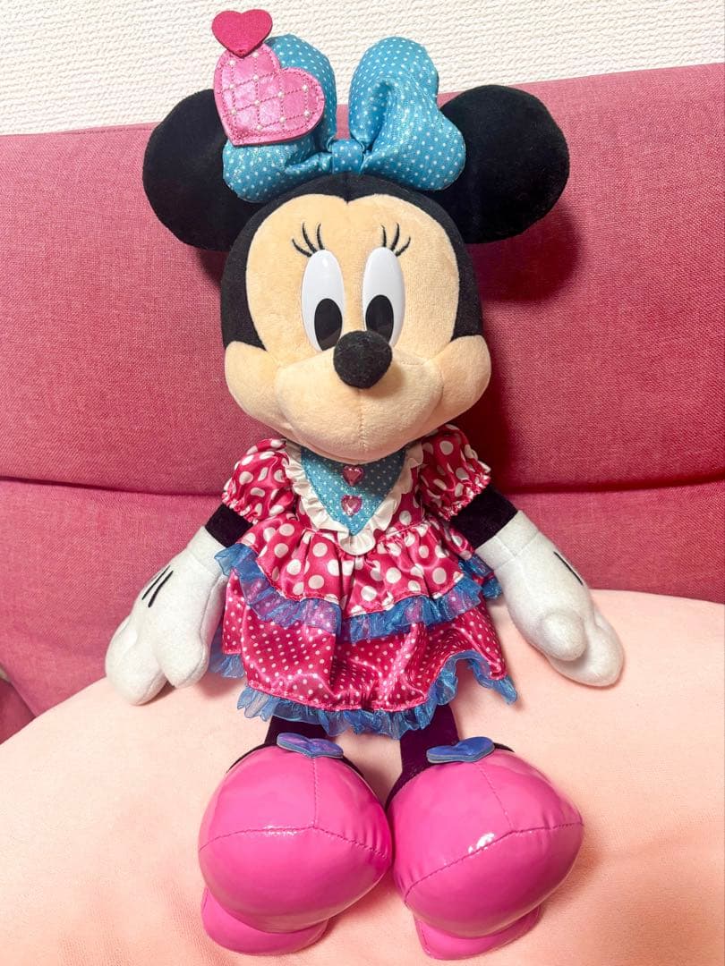 ミニー　パルパルーザ　ファンダーランド　ぬいぐるみ　ミニーちゃん