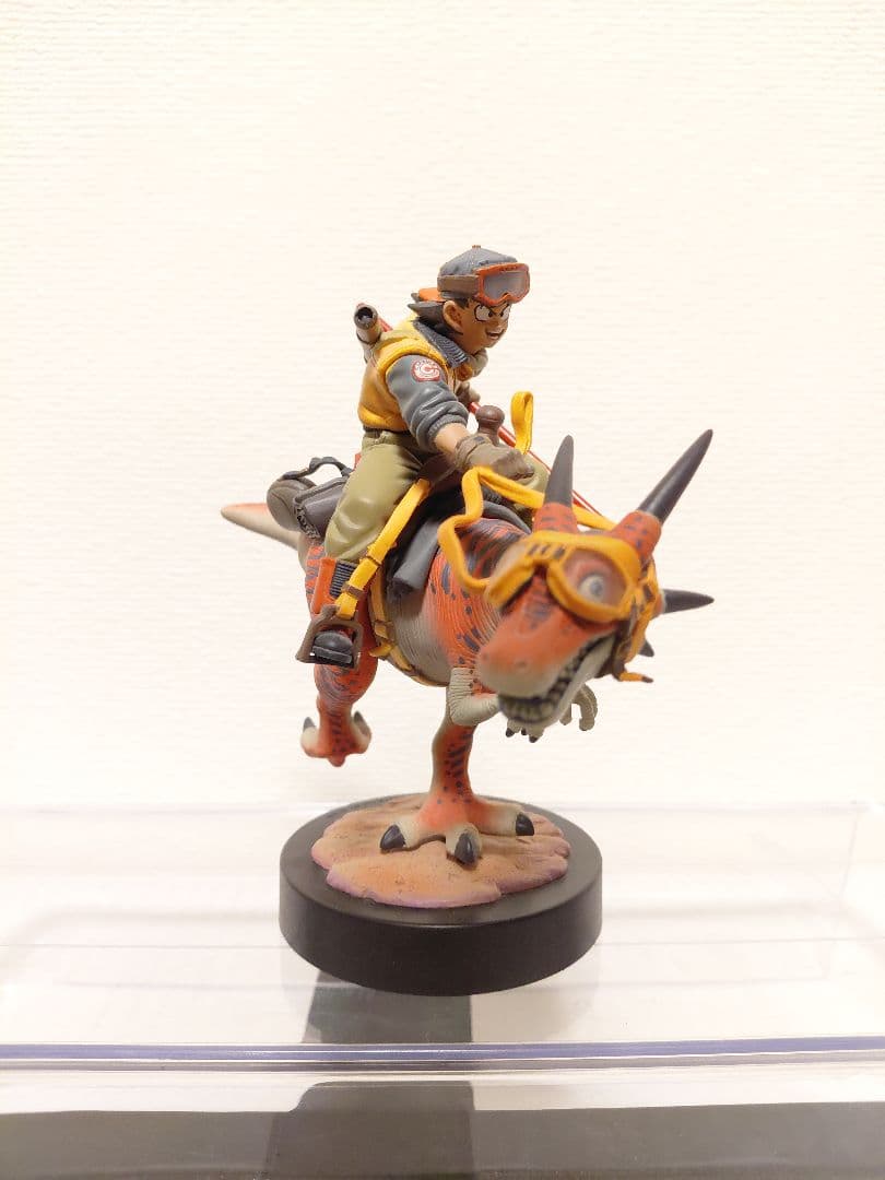 ドラゴンボール　フィギュア　恐竜　 デスクトップリアルマッコイ 孫悟空