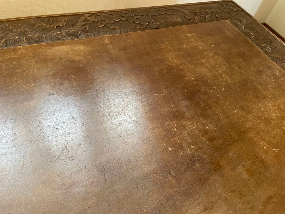 tuttorikogaraさま専用！アンティーク　軽井沢彫　机　座卓