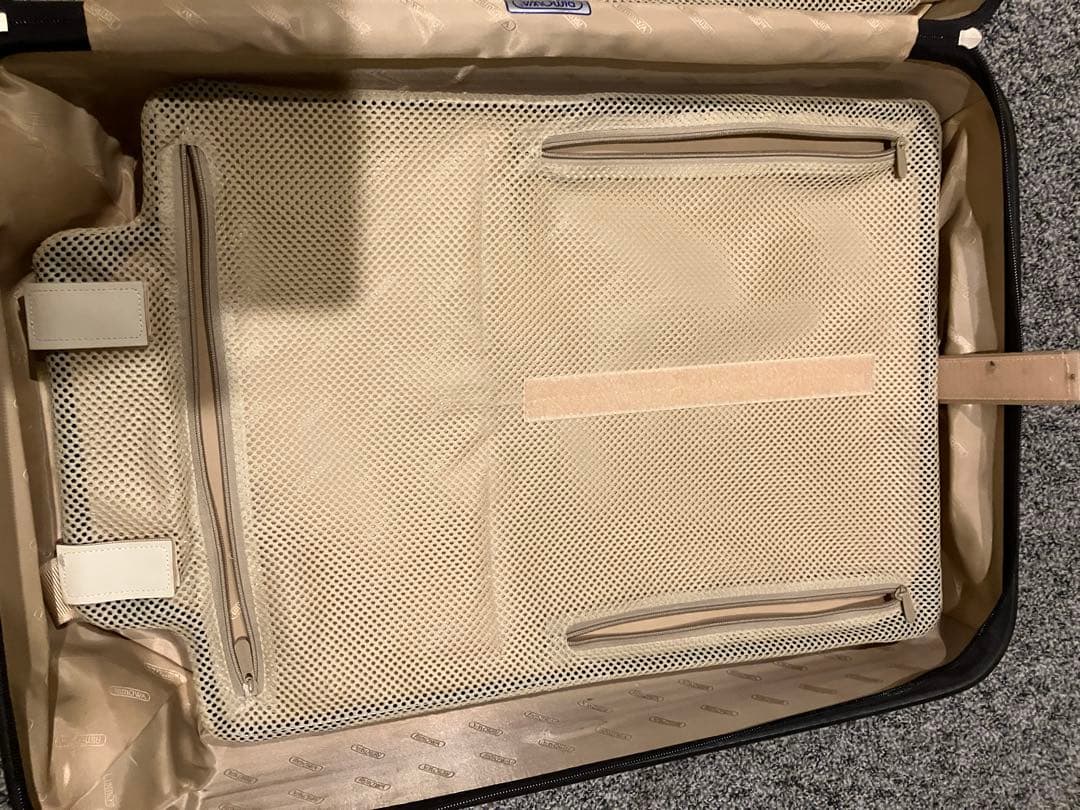 RIMOWA サルサデラックス63lブラウンused