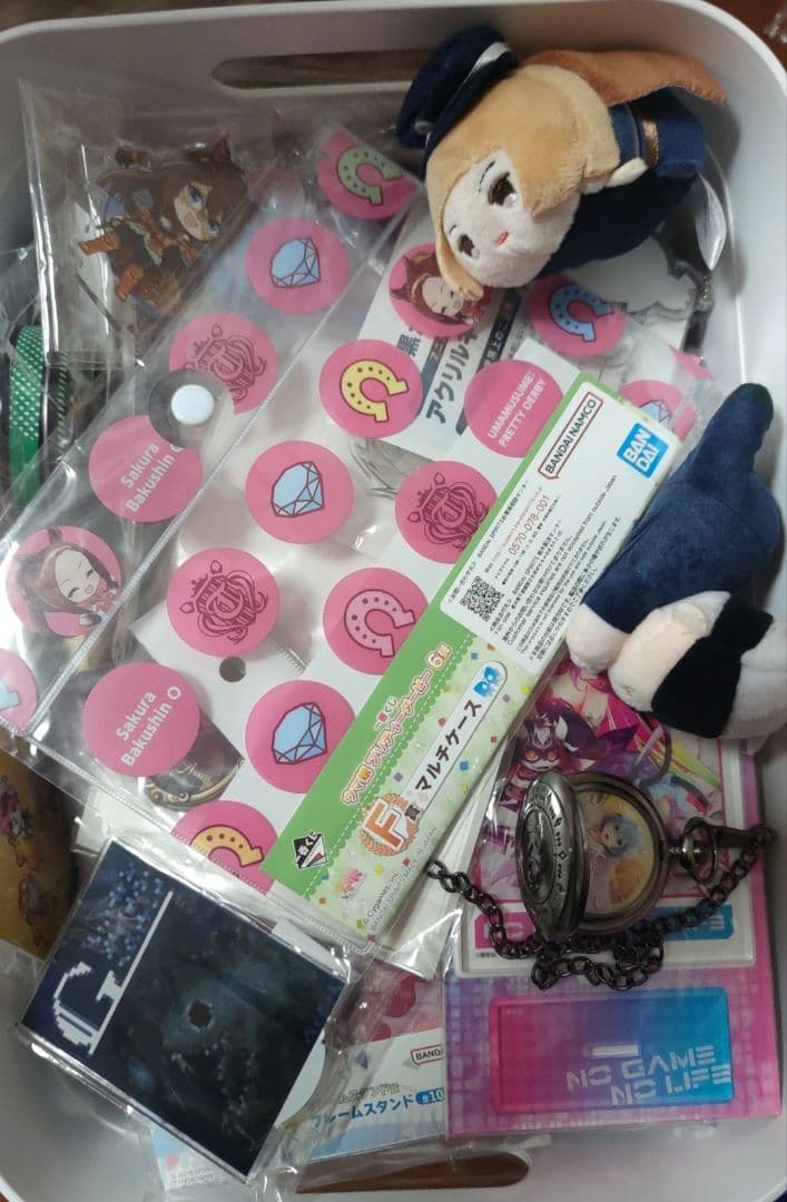 アニメグッズ　大量まとめ売り1000点以上