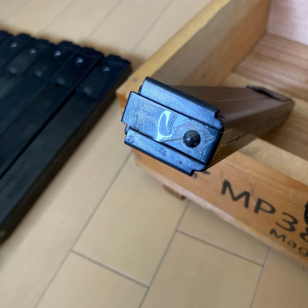 ドイツ軍　MP38 u 40 予備マガジンケース　ダミーマガジン18本入り